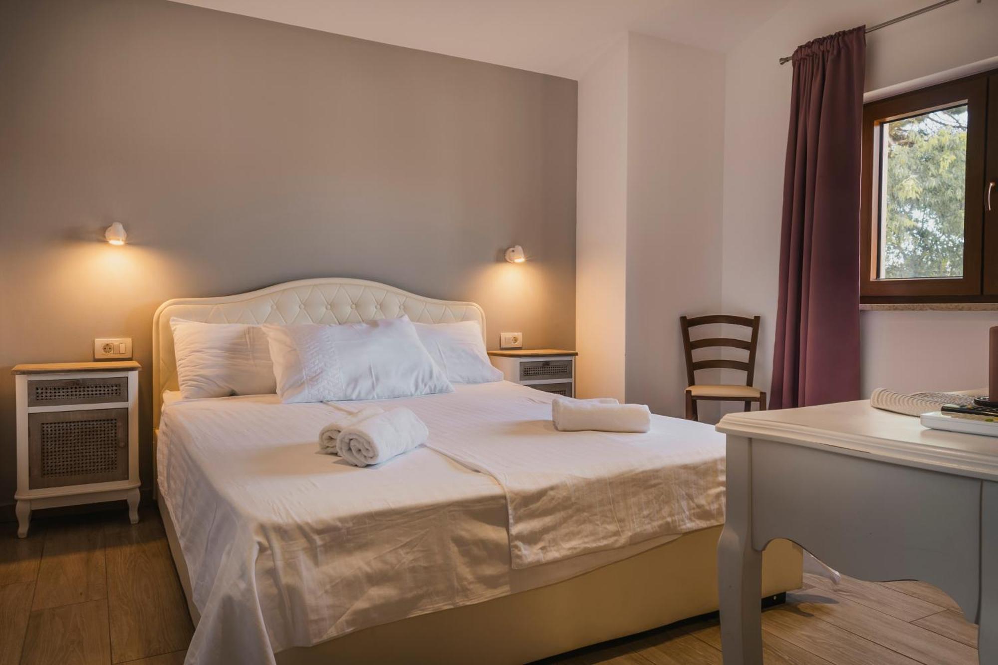Rooms With Breakfast Near Porec Nova Vas  ภายนอก รูปภาพ